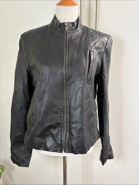 Women's Black Leather Zip-Up Moto Jacket